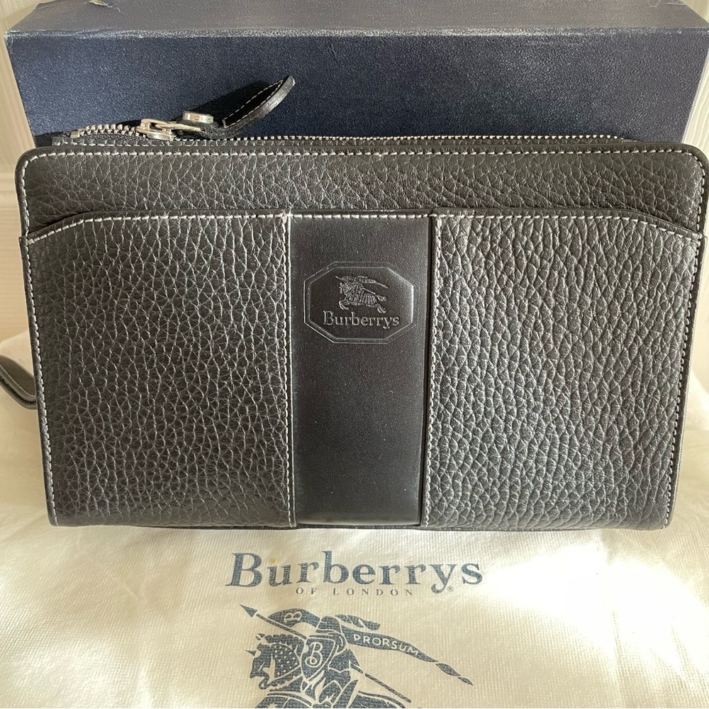 Burberry Vintage LEATHER CLUTCH BAG